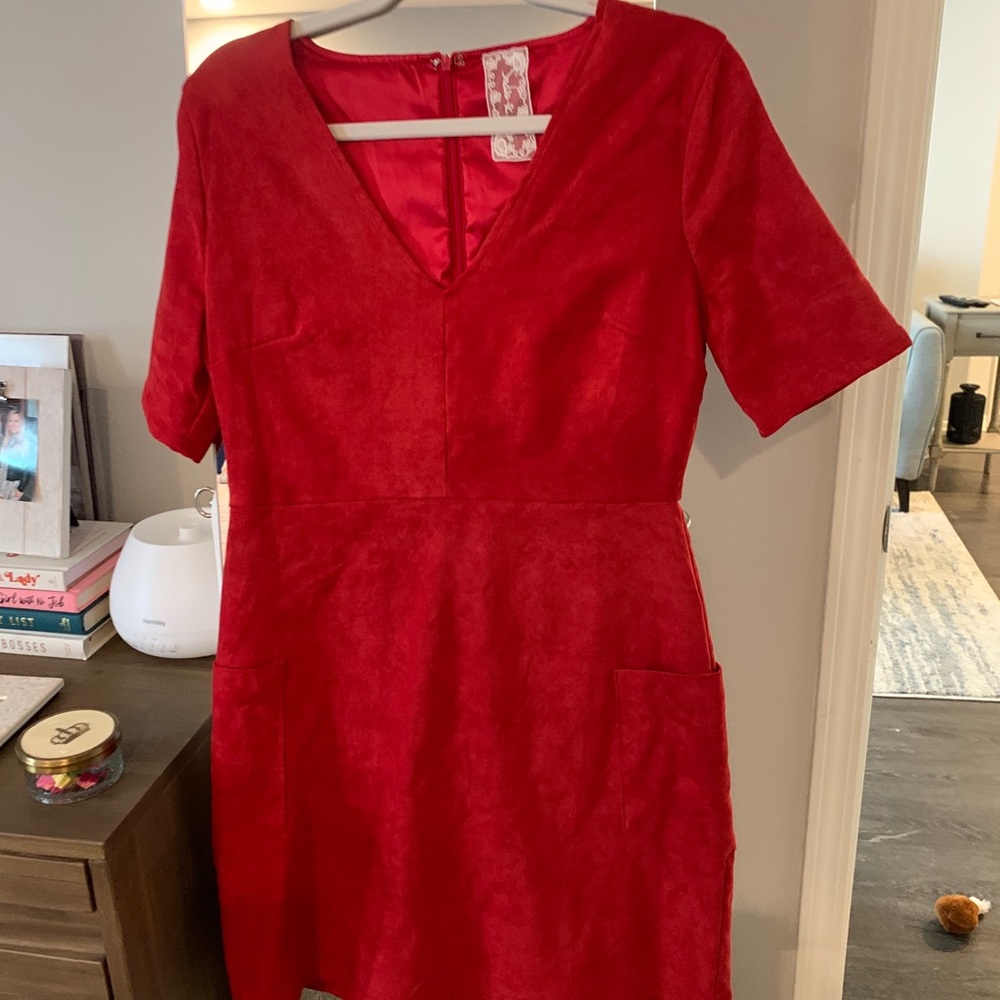 Cute red cocktail dress!